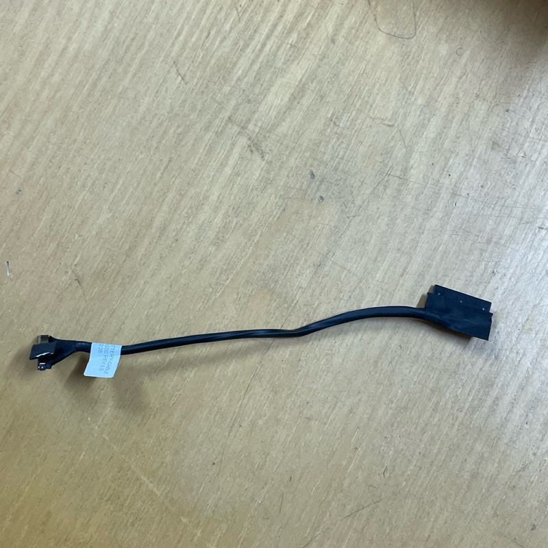 Cáp pin Dell Latitude E7280 E7380 E7390 E7290 04W0J9 new