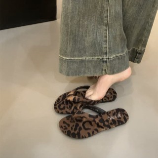 Dép đế phẳng đơn giản thời trang