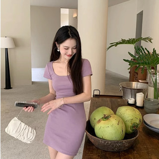 Váy cottagecore Đầm dự tiệc 2024 Phong Cách Mới Thời Trang Mùa Hè Màu Trơn Đơn Giản Pit Strip Tay Ngắn Slim-