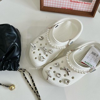 Set sticker gắn dép sục Crocs -  jb 50