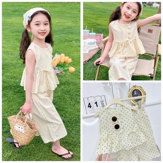 Bộ sát nách chấm bi màu be dành cho bé gái 10-28kg