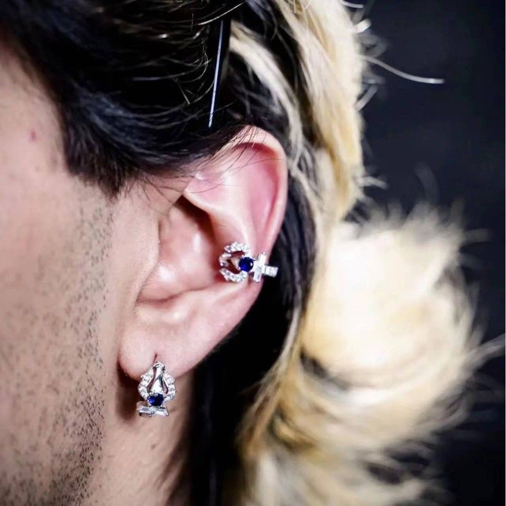 [Rất Đẹp] Kẹp Tai Zircon Phong Cách Hip-Hop Châu Âu Mỹ Màu Xanh Aquaman Trident Bông Tai Không Xuyên