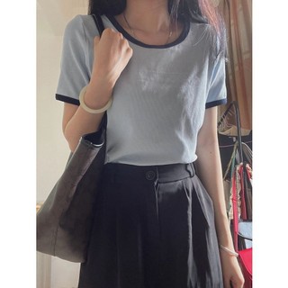 Màu sắc phù hợp với áo thun ngắn tay dành cho nữ Thiết kế vai trang trọng Niche Slim-Fit Slimer Look Mùa hè Phong cách mới phong cách bm