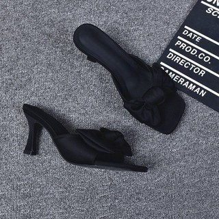 Giày cao gót mũi vuông Nơ nữ