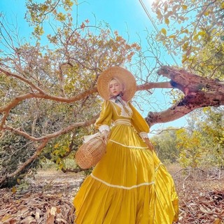 Váy đầm boho maxi vàng phối ren đi họa tiết dáng xoè phong cách nàng thơ