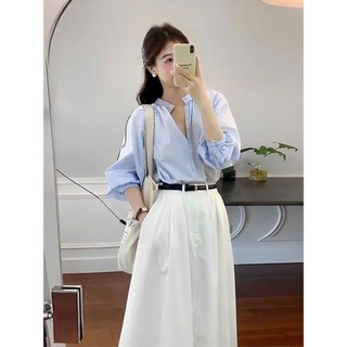 Set Váy Thời Trang Áo Sơ Mi Lụa Cổ V Kẻ Xanh Mix Chân VÁy Trắng Xòe Kèm Nịt Da Thời Thượng