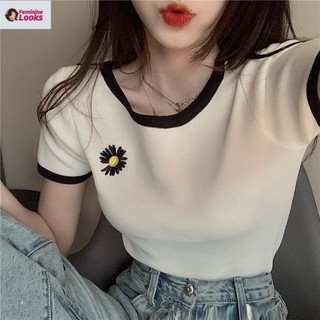 Phiên Bản Hàn Quốc Slim-fit Thêu Hoa Cúc Ngắn Tay Dệt Kim Đế Top OK