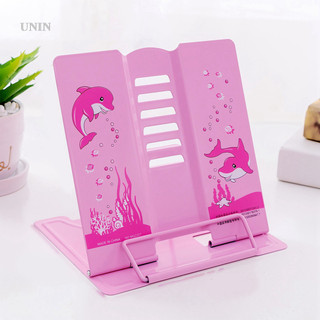 Máy tính để bàn học sinh, nhìn lên đọc sách, đọc kệ sách nhỏ, đứng đọc sách