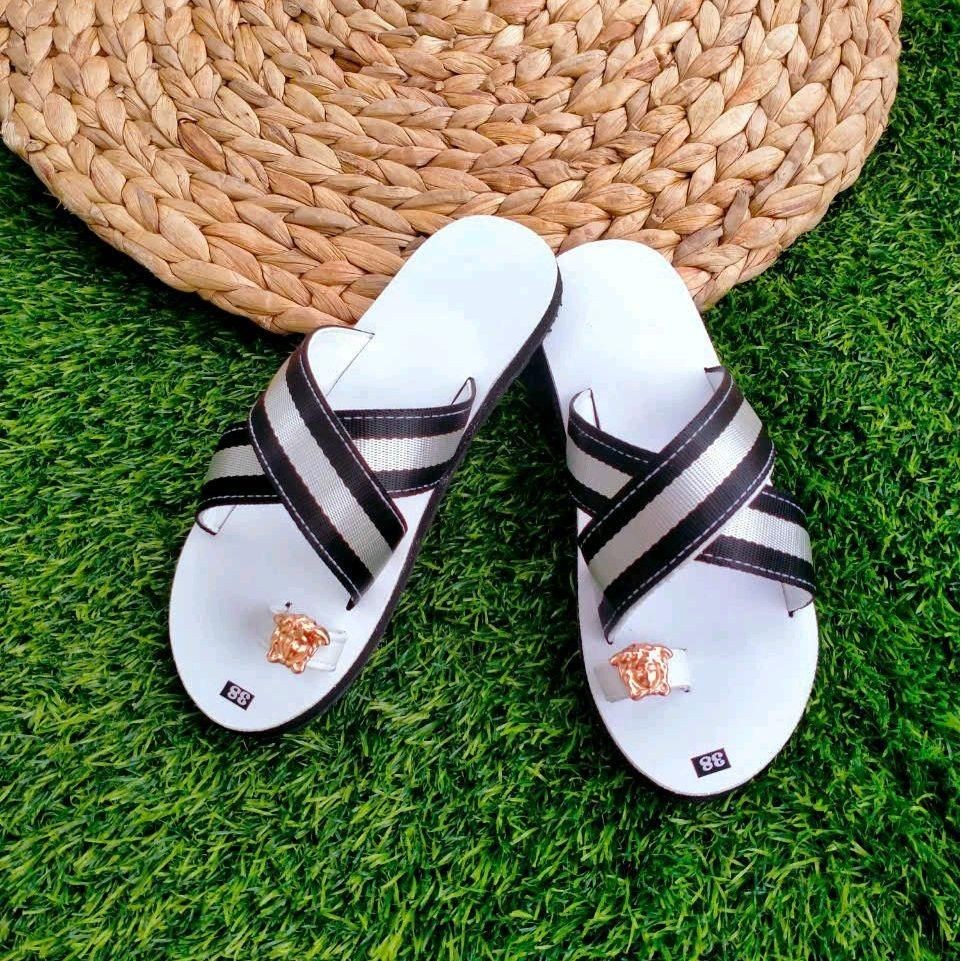 dép  nữ quai chéo xỏ ngón sọc viền