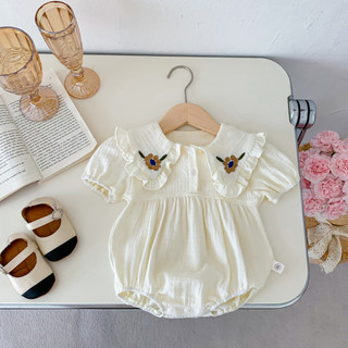 2024 Phong Cách Mới Cho Bé Romper Mùa Hè Cho Bé Sợi Cotton Tay Ngắn Cổ Búp Bê Thêu Áo Liền Quần Dễ Thương Cô Gái Tam Giác Áo Liền Quần Quần Áo Đi Chơi Quần Áo
