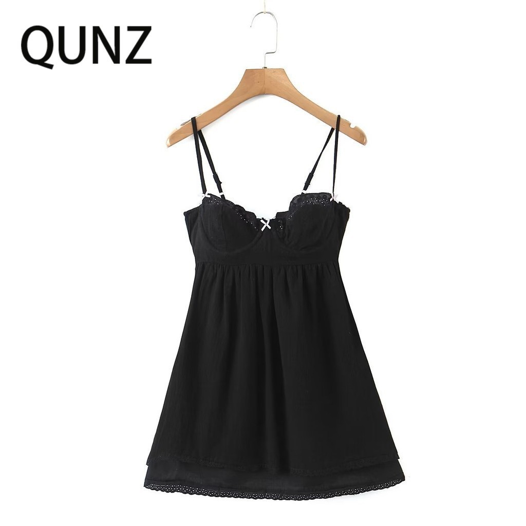 Đầm ren cạp cao thời trang Qunz 9545