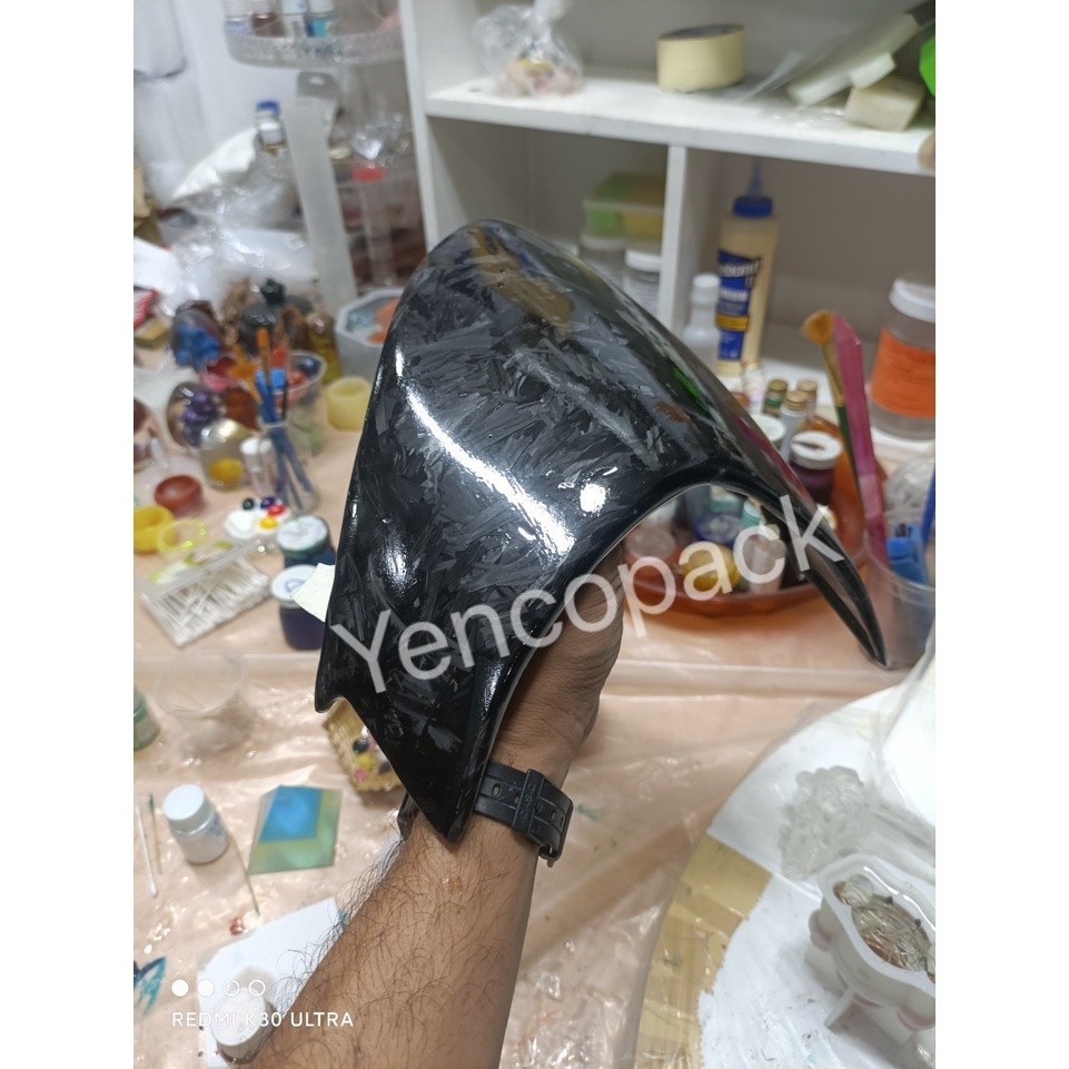 Epoxy trong suốt đổ sợi carbon[Epoxy Laminating Resin] . Đế Doanh ĐD.