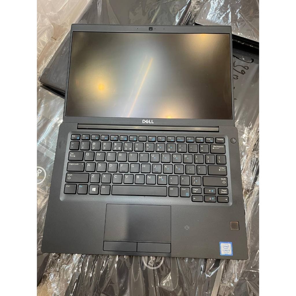 {HOẢ TỐC}Laptop Cảm ứng Dell Latitude 7390 i7 gen 8-Ram 8Gb-SSD 256Gb-13'3FHD-Mới 96%