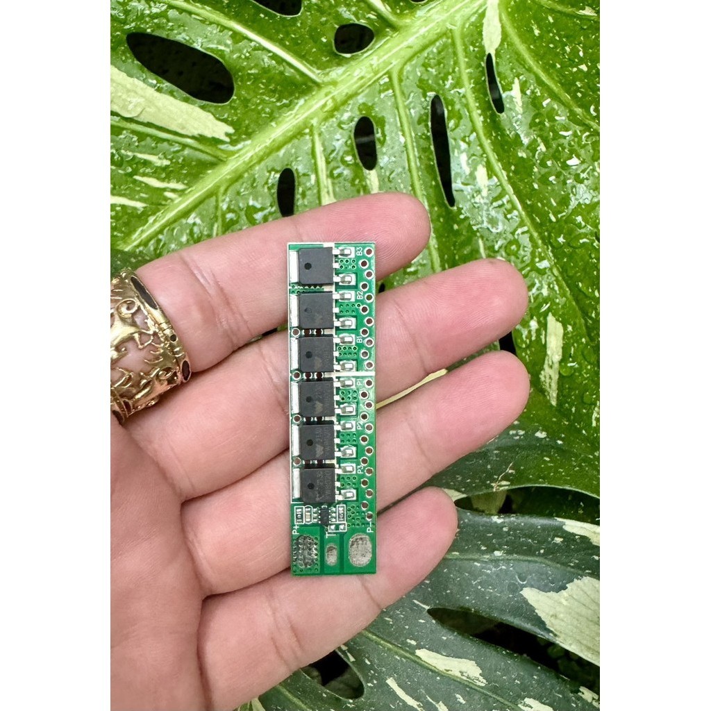 Mạch 1S 15A XR bảo vệ pin Li-ion 3.7V.