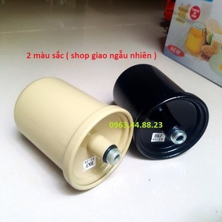 Bộ tăng áp bơm màu xanh, nâu hoặc đen, hỗ trợ máy bơm tạo áp suất nước và tác động lên rơle làm cho rơle đóng hoặc ngắt kết nối từ máy bơm