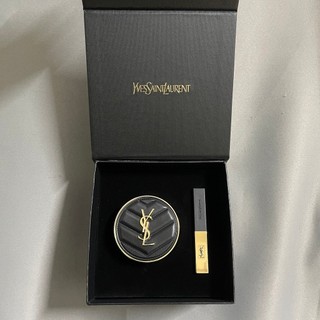 Ysl da vàng đen đệm khí nền lỏng thanh vàng nhỏ 21 # bộ mỹ phẩm son môi