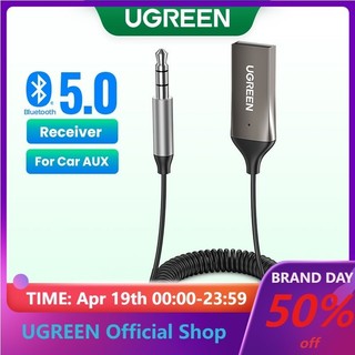 Thiết bị nhận tín hiệu âm thanh bluetooth 5.0 UGREEN có giắc cắm 3.5mm cho xe hơi