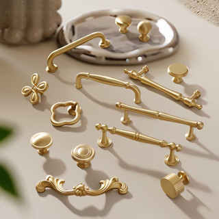 Tay nắm tủ bằng đồng thau kiểu Pháp, Hoàn thiện vàng, Núm cửa tủ quần áo bằng đồng thau kéo