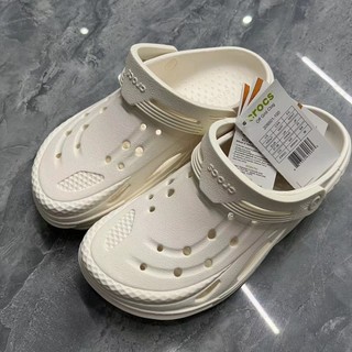 Crocs Phong Cách Mới Dép Đi Biển Giày Lỗ Đài Phát Thanh Baotou Nam Nữ Dép Đen Trắng SGDG