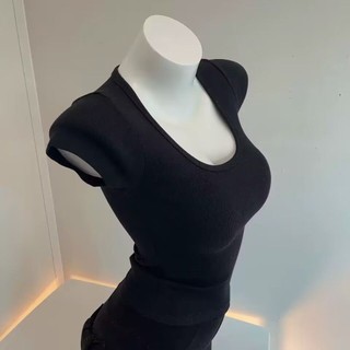 Phiên bản Hàn Quốc Cổ chữ U màu trơn co giãn tay ngắn vừa vặn T @