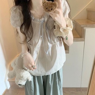 Áo thun nữ viền ren tay ngắn INS giảm béo tay áo bong bóng