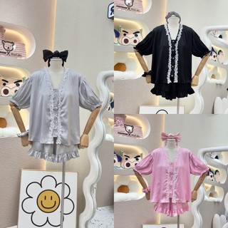 PIJAMA ĐÙI BASIC CỔ REN- KÈM CỘT TÓC