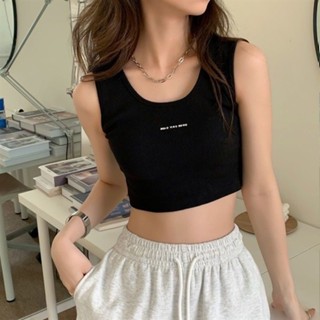 Qihao Vest Nữ Đen Sinh Viên Mặc Ngoài Phiên Bản Hàn Quốc Phong Cách Ngắn Phù Hợp Với Dây Đeo Thể Thao Rốn Tiết Lộ Bên Trong Mặc Đế Áo Sơ Mi Sling Nữ☁0425