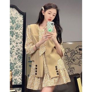 Bộ Đồ Nữ Mùa Xuân Mới Nhất, Áo Gi - Lê+Bộ Váy Hoa Nhỏ dáng lạ mắt dễ thương phù hợp đi làm đi chơi