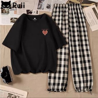 Sét áo phông logo Tim + quần bom karo, Áo thun nam nữ, from rộng mặc thoải mái - DVGIT