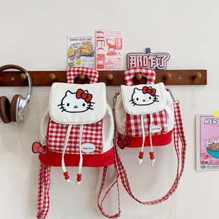 ‌Ba lô Hello Kitty ca rô màu đỏ mới 2025 - Túi Mini hoạt hình sành điệu dành cho nữ, Túi đeo vai hợp thời trang chất lượng cao, Hoàn hảo để mua sắm & sử dụng hàng ngày‌