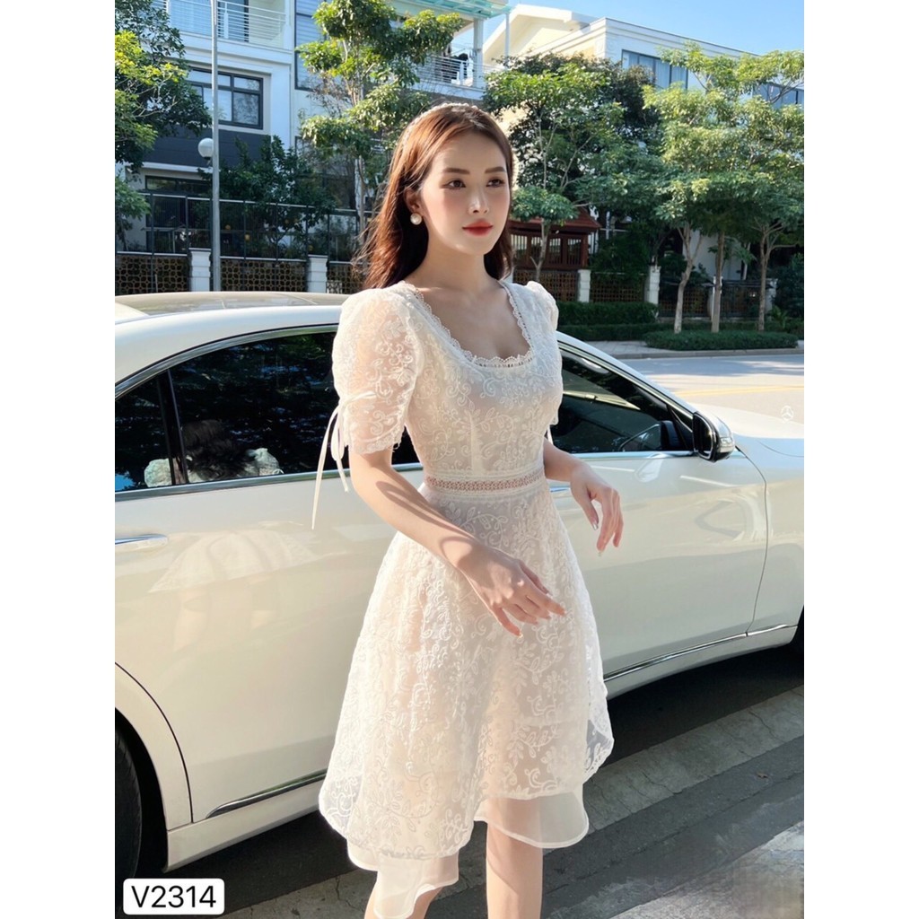 ĐẦM REN CỔ VUÔNG MẸ V2314