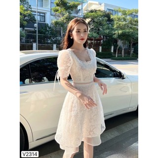 ĐẦM REN CỔ VUÔNG MẸ V2314