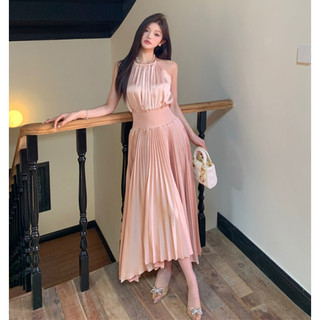 Váy yếm nhung cổ yếm xếp ly hàng order Taobao, Váy nữ dập ly dáng dài hàng nhà Oanhdilys