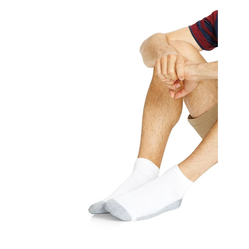 Bộ 6 tất Hanes trắng cushion - Ankle Size 6-12 (Slightly Imperfect) (Mỹ)