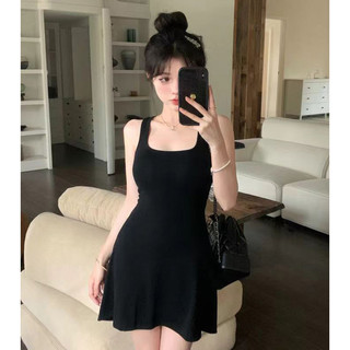 Váy 2 dây Váy cottagecore Váy đen body Đầm dự tiệc Mùa Hè Phong Cách Mới Nhỏ Đen Chữ A Váy Ngắn Rỗng Nữ Tính Khí Ôm Phù Hợp Với Váy Dây Áo Vest Đầm