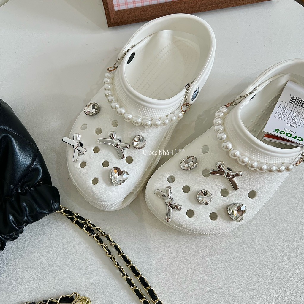 Set sticker gắn dép sục Crocs -  jb 50