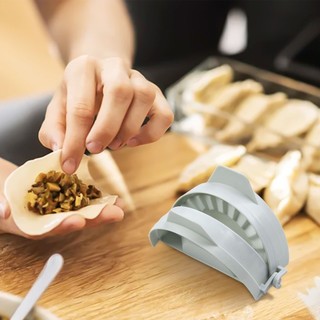 Dumpling Mold Maker Dough Press Ravioli Kitchen Tool Home Mini Practical