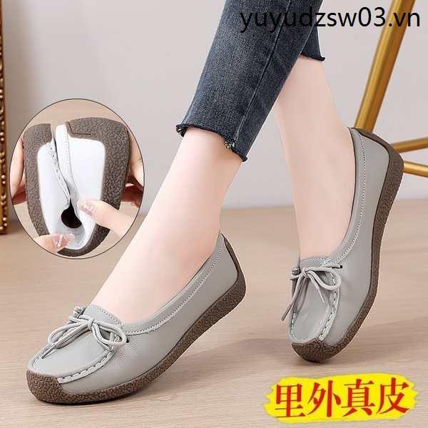 Thương Hiệu Ưu Đãi Đặc Biệt Da Thật Chính Hãng Giày Mẹ Đế Mềm Slip-On Giày Da Lười Flat Trung Niên Người Cao Tuổi Nữ