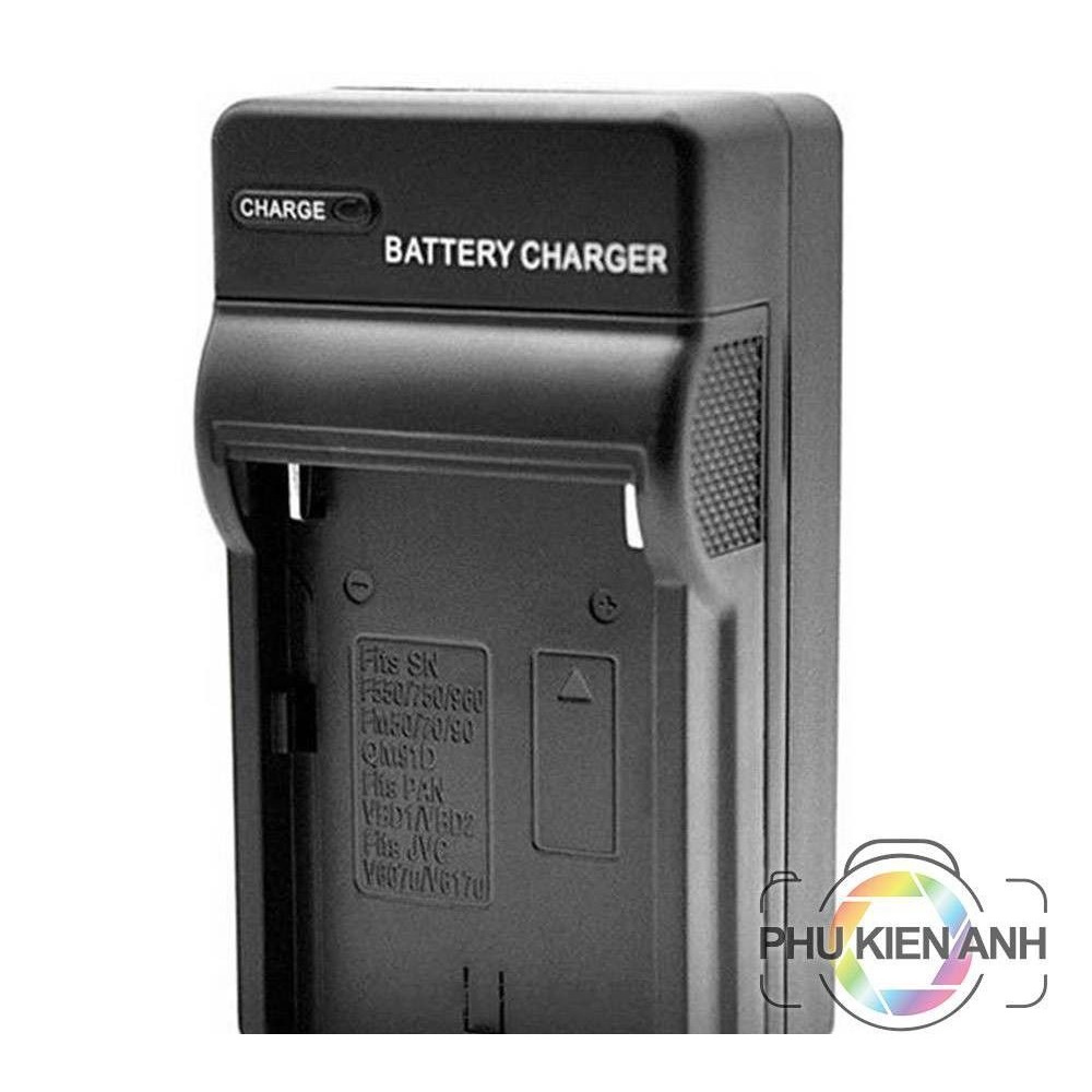 Sạc pin NP-F970 NP-F960 cho đèn led, máy quay phim sony
