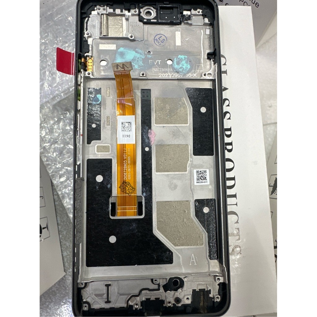 màn hình realme c67 full khung