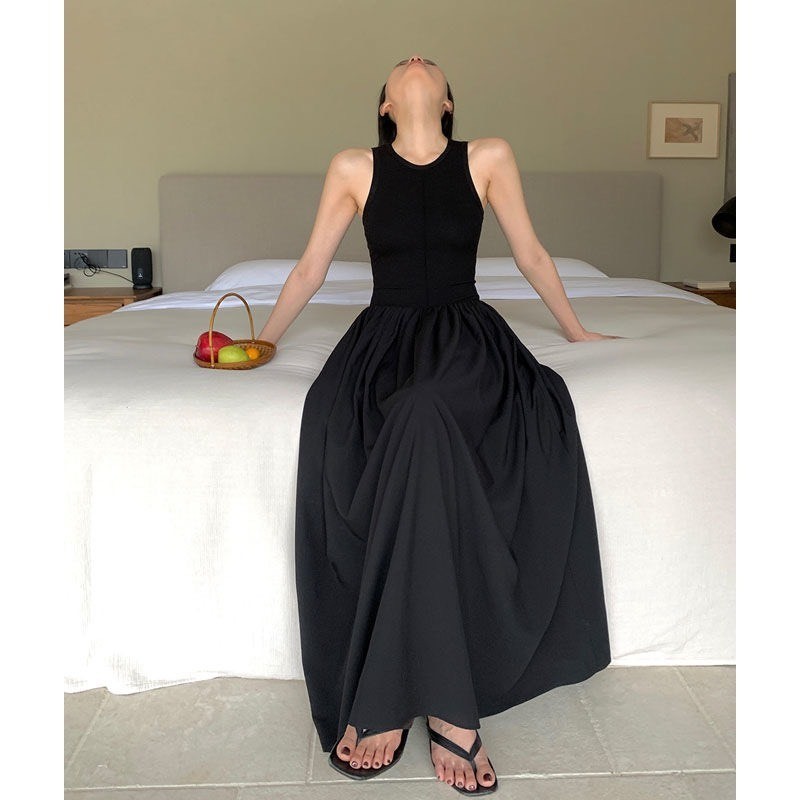 Đầm váy xòe dáng maxi dài thiết kế ba lỗ sát nách chất liệu co giãn mềm mịn hàng QCCC HMH SP165 | BigBuy360 - bigbuy360.vn