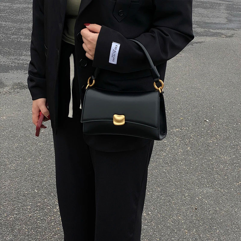 Túi baguette nách phong cách Bắc Cực Hunter phong cách Châu Âu và Mỹ dành cho nữ, họa tiết cao cấp ins thiết kế thích hợp túi đeo chéo một vai
