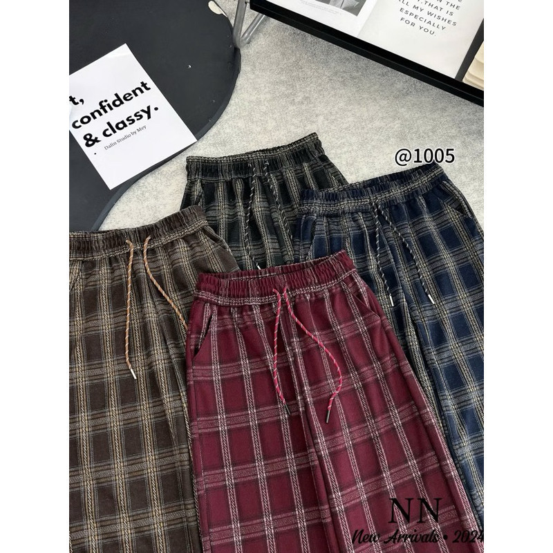 Quần nữ kẻ karo ống rộng chất dạ dày dặn, Quần caro vải dạ dày dặn cạp chun co giãn thỏa mái | BigBuy360 - bigbuy360.vn