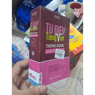 Từ điển tiếng việt thông dụng dành cho học sinh, năm 2018, mới 80% hcm0103