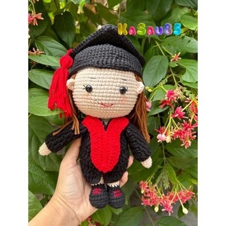 Búp bê tốt nghiệp móc len