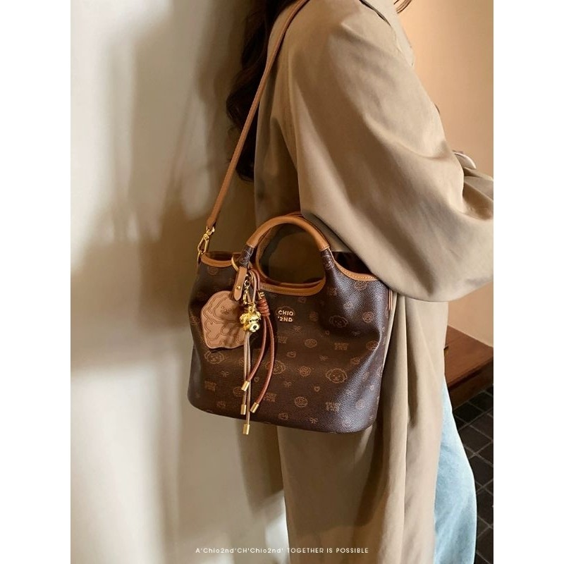 Túi 𝗖𝗵𝗶𝗼'𝟮𝗻𝗱 Chính hãng - CO256213