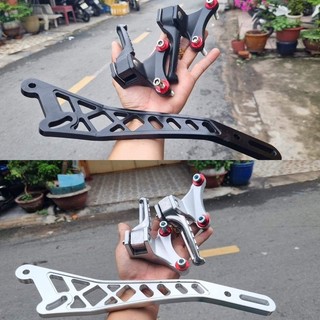 Gác chân malay + bát cheo pô CNC lắp đặc ex150 / ex155 có tặng kèm ốc khi mua