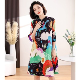 Mùa Xuân Mùa Hè 2024 Phong Cách Mới Xếp Ly Thời Trang Kỳ Nghỉ Phong Cách Đầm Tính Khí Retro In Hình Plus Size Nữ Miyake Phong Cách Xếp Ly Đầm Siêu Nhẹ Siêu Mỏng Độ Đàn Hồi Cao