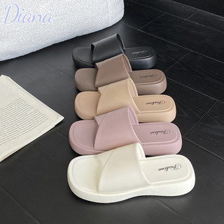Dép nữ ngoài trời. Dép mềm mại và chống trượt. Dép đế dày. Dép đi biển thời trang