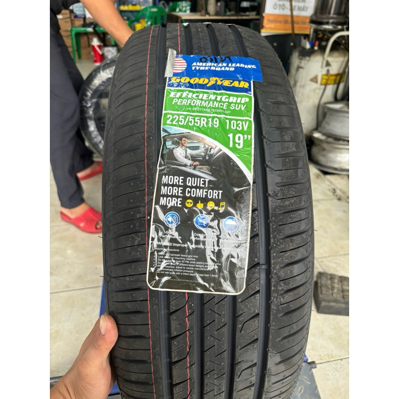 Lốp Goodyear 225/55R19 SUV ( Vinfast OE: VF8 - 2025 mới 100% )